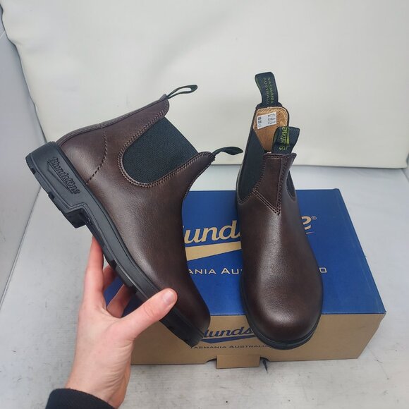 Blundstone WOMENS Brown Vegan Chelsea Boot - Picture 1 of 7